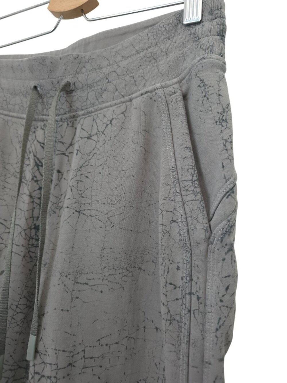 Lululemon Warm Down Gray-Olive Crackle Jogger 7/8 Length Athleisure Women's Sz 4 - Picture 6 of 11